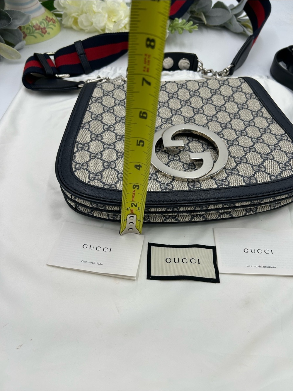 Women's Gucci Blondie iconic GG Supreme canvas shoulder Bag made in Italy - Picture 12 of 16